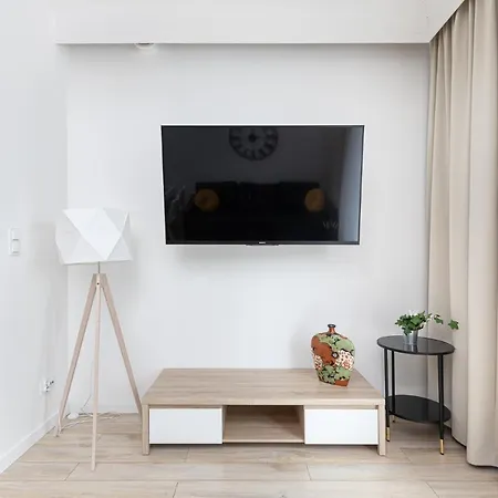 Premium Kasprzaka With Balcony Апартаменты